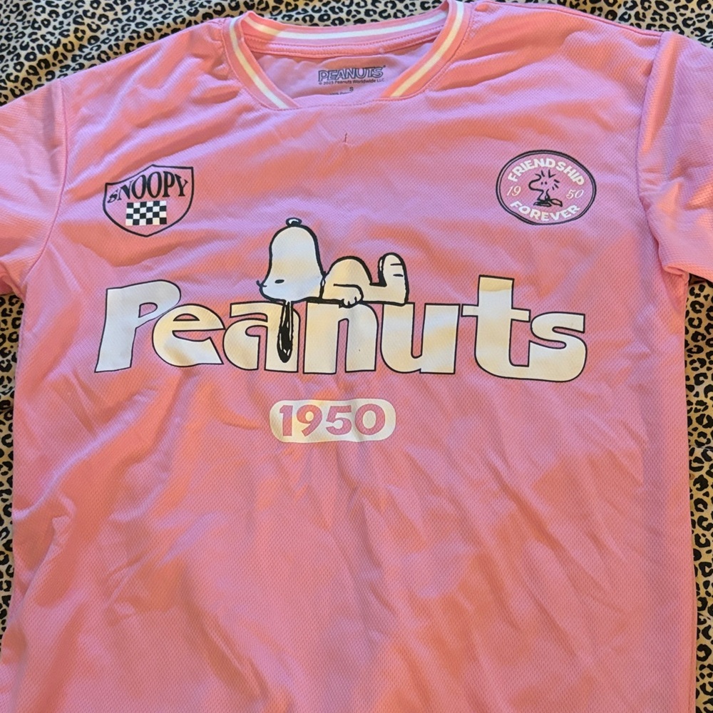 Peanuts Snoopy Pink Women's Jersey